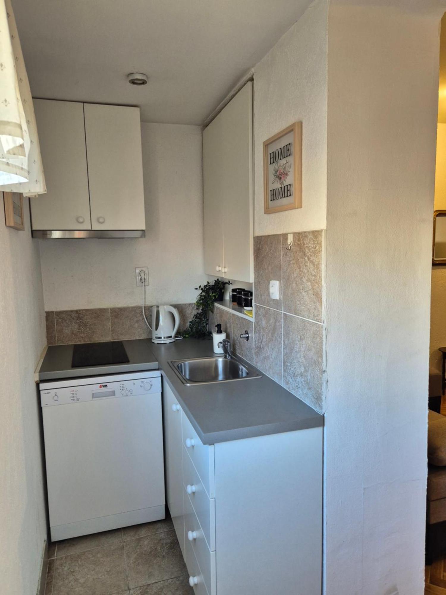 Apartamento Sweet House Parlament Belgrado Exterior foto